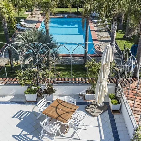 Gio De Charme Hotel 3*